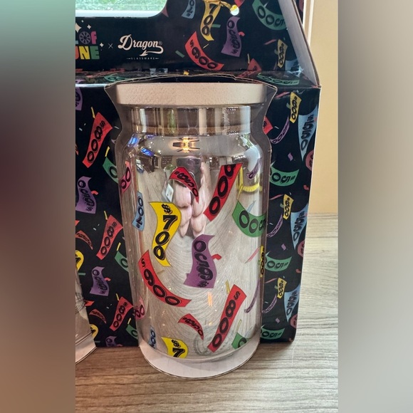 WHEEL OF FORTUNE DRINKING GLASSES SET - Picture 3 of 6